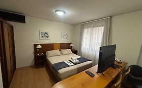 Hotel Luxo 4 estrelas Moema Ibirapuera com Cozinha 210